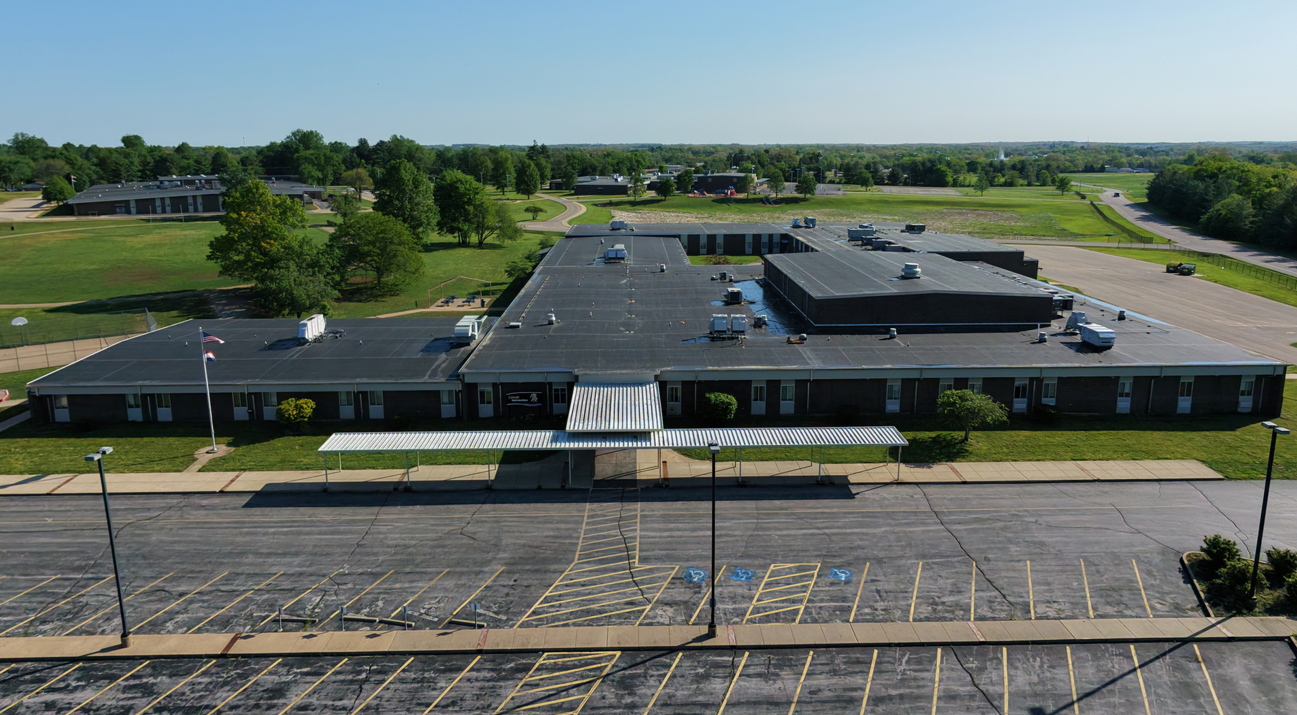 Meinershagen Roof on Lincoln Intermediate